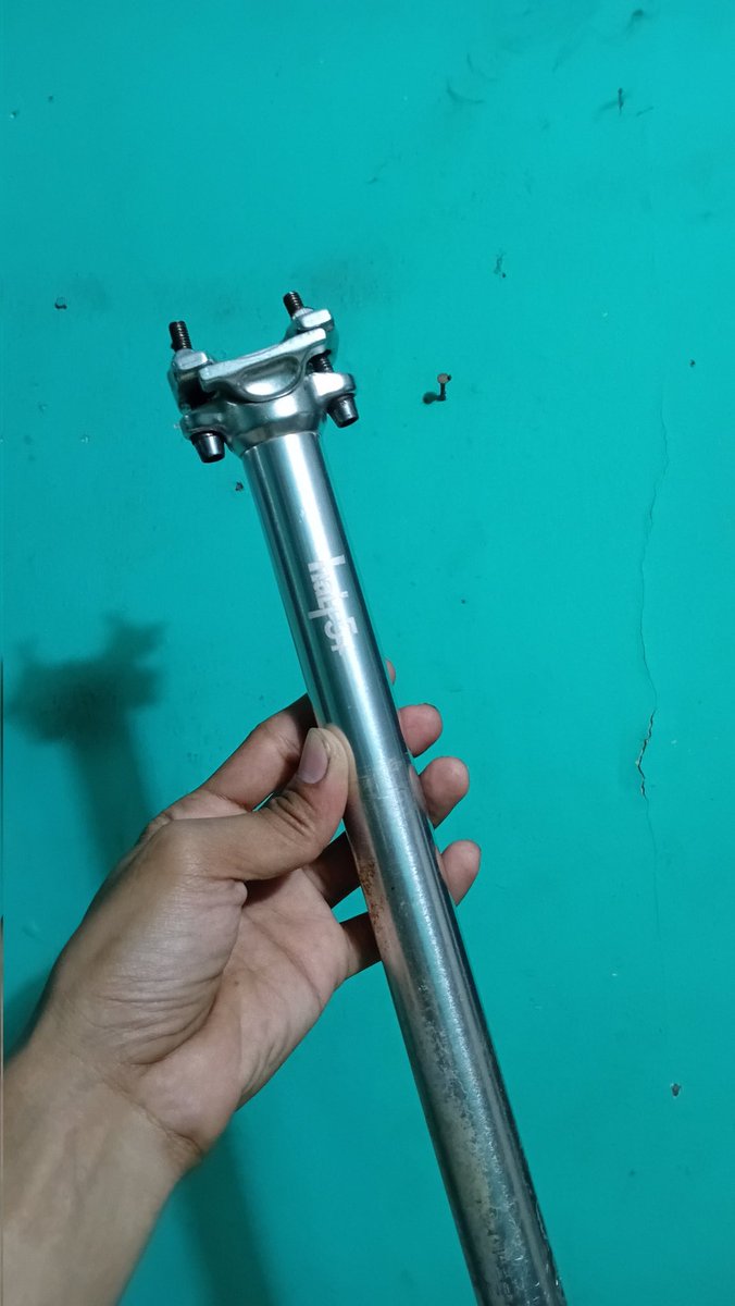 leonomora tweet media