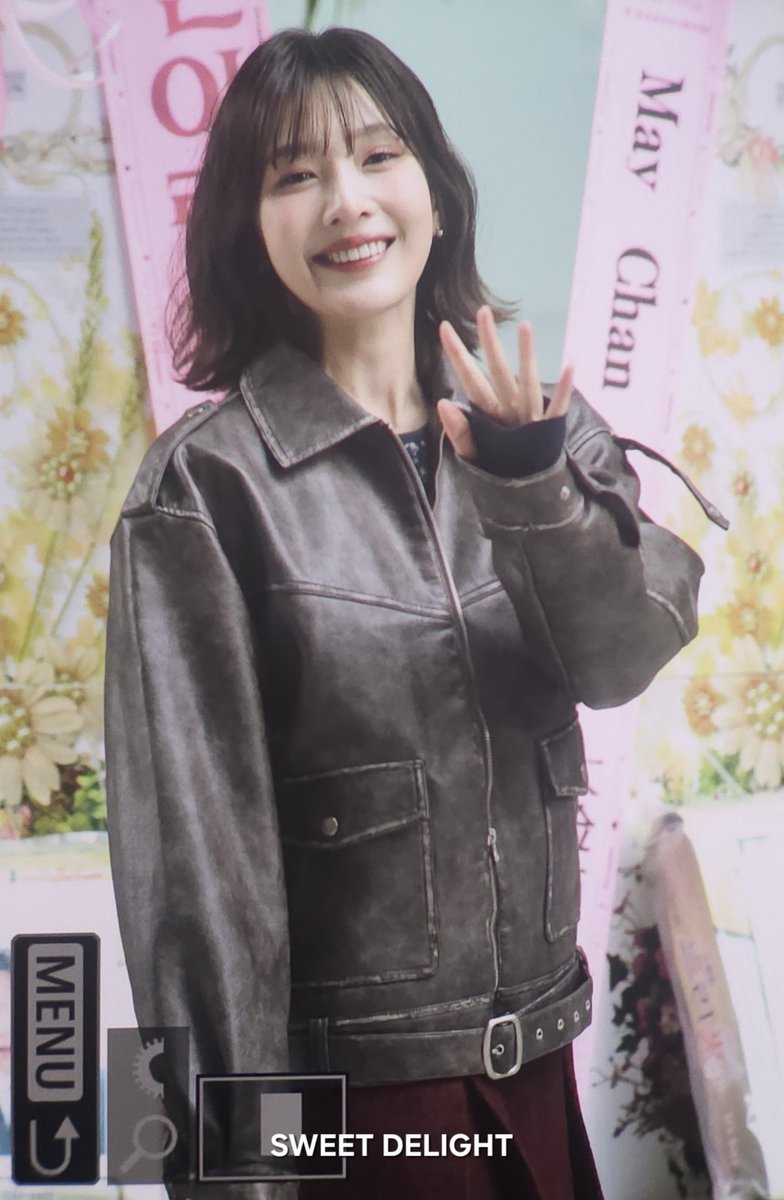 sweetDelight_5's tweet photo. 260311 동물농장 출근
오랜만👋
#레드벨벳 #RedVelvet
#조이 #JOY https://t.co/gKdj5Z8cOm