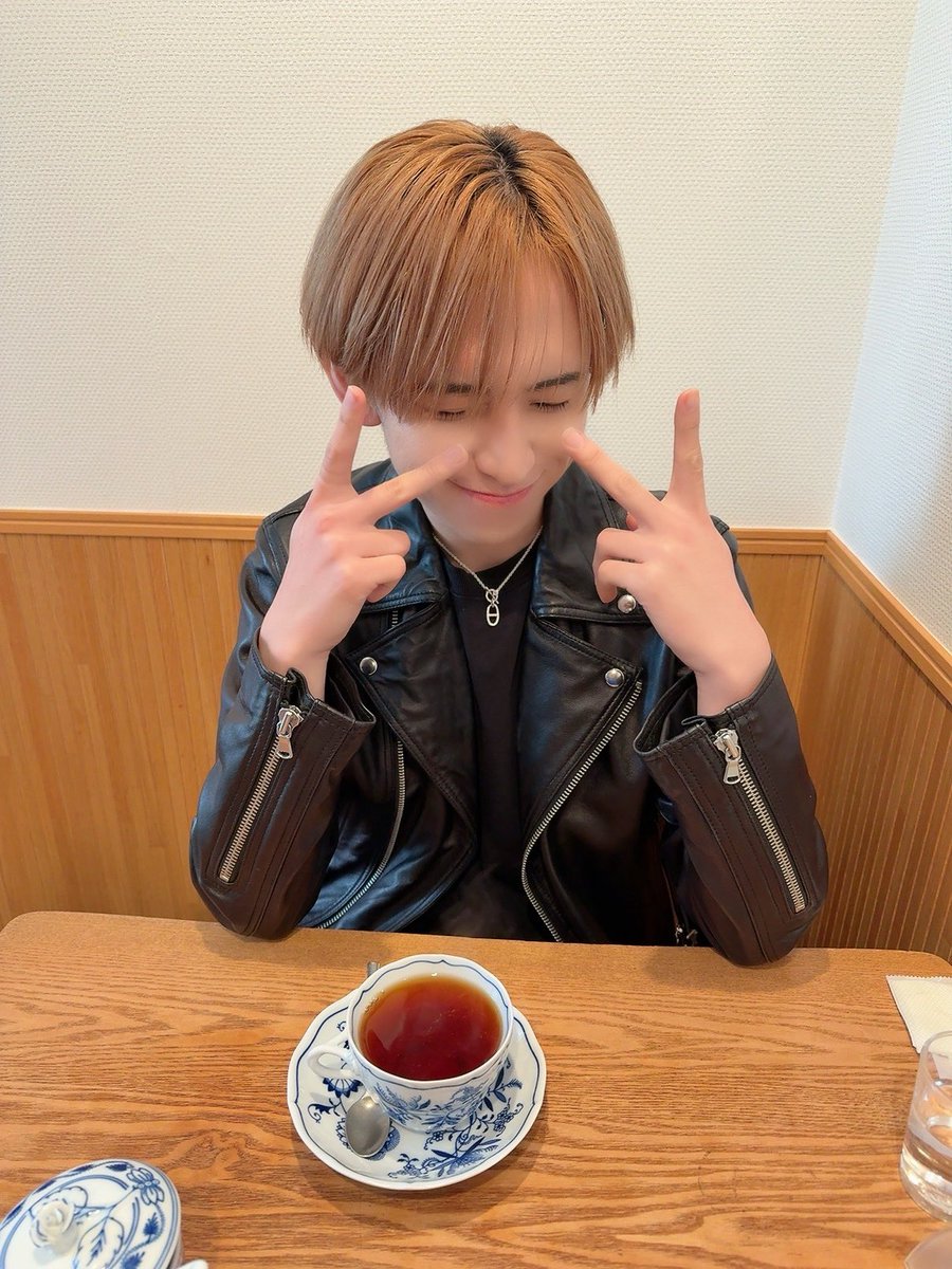 あらためてゆーちんおめでとーーっっ!🙌

何度でもカフェ巡りいこうねーーｯｯ!☕️