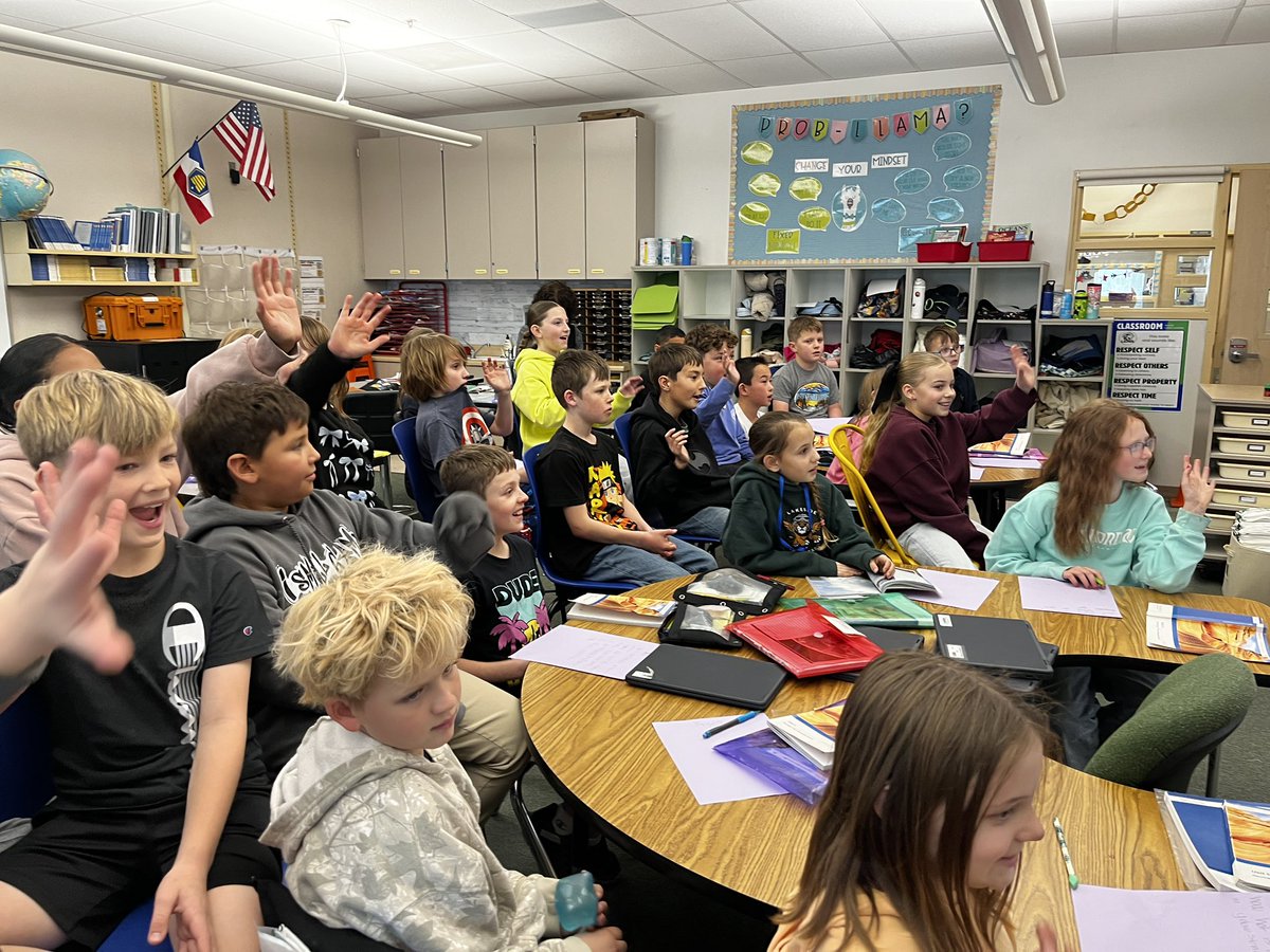 Hollie Fisher tweet media