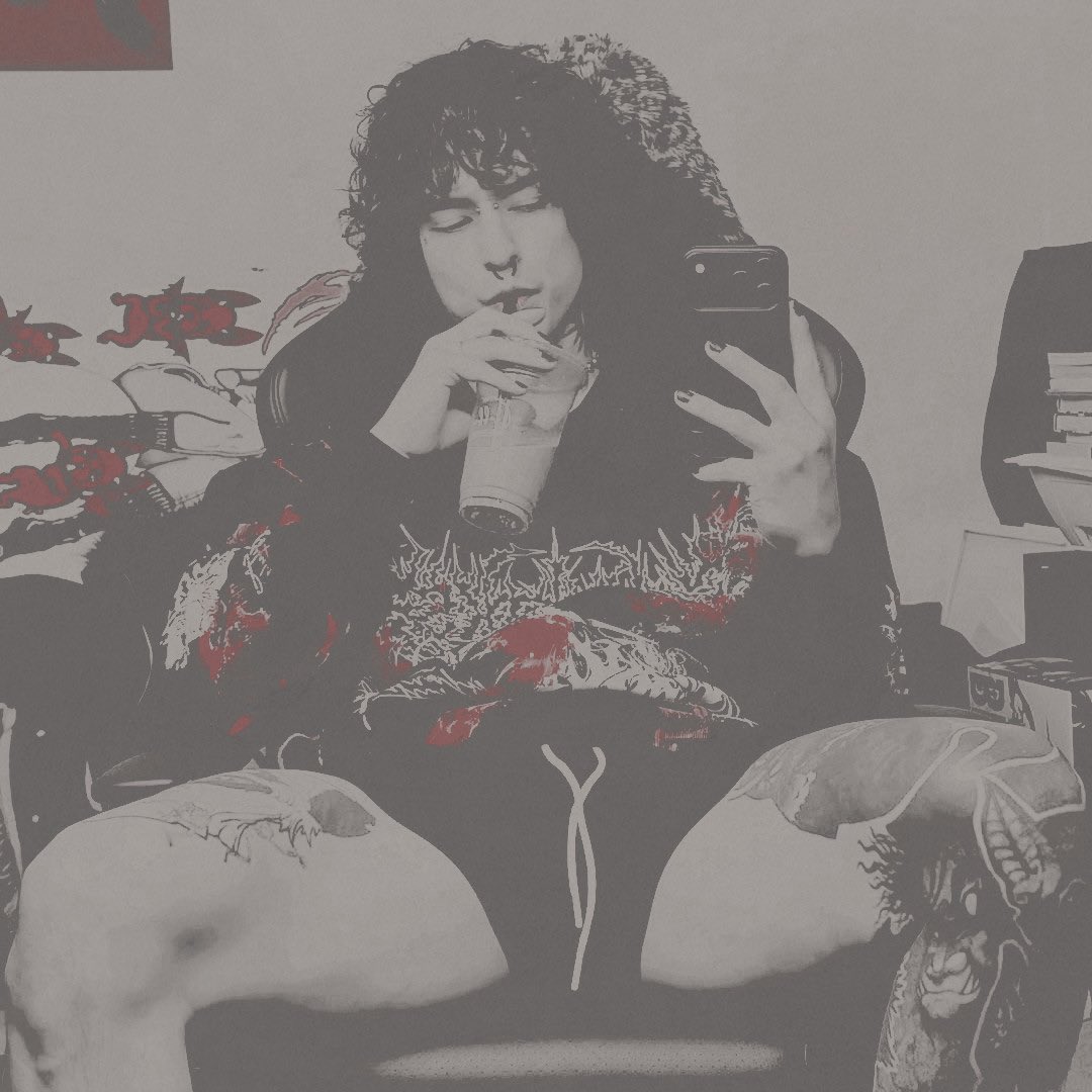 ᅟᅟᅟ𝑳͟𝒐͟𝒗͟𝒆͟𝒓𝑏𝑜𝑦 .ᅟᅟᅟ tweet media