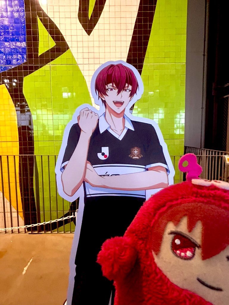 1129_toma's tweet photo. 時間経ちすぎ…⏰
3/7にともだちと国立競技場で試合観戦して来ました⚽️💙❤️アイナナコラボ⚽️
保志さんと立花さんのトークもゴールデンボンバーのライブも試合もめちゃくちゃ楽しかった(`･ω･´)スタ飯も😆💞
どっちのサポーターさんたちも熱かった🔥 https://t.co/SqjxAJvBVX