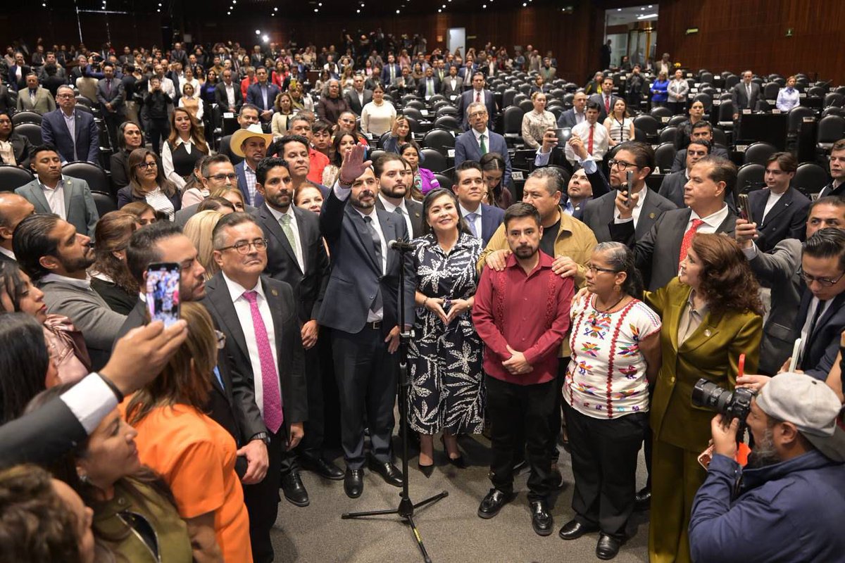 Andrea Navarro tweet media