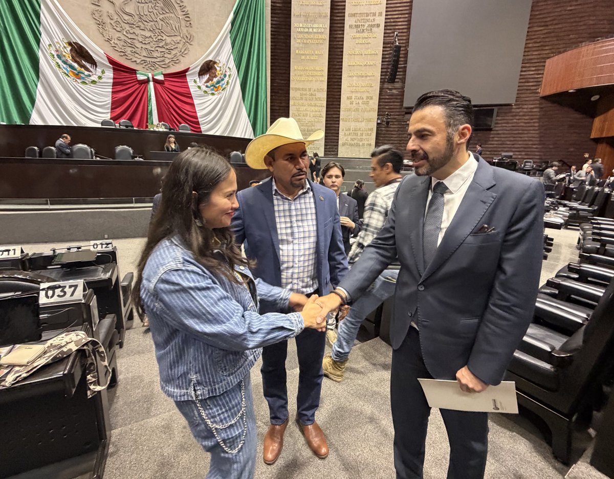 Andrea Navarro tweet media