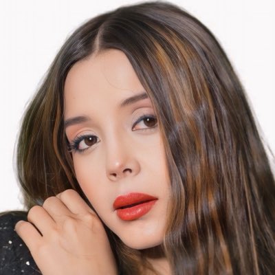 soyvalary's tweet photo. #NewProfilePic https://t.co/LFrtSULcL6