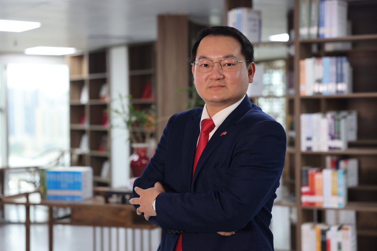 HiHainan's tweet image. As an important platform for #China to advance high-level #opening-up, the #Hainan Free Trade Port (FTP) has attracted significant attention during China's annual #TwoSessions2026. 

Dr. Ronald Pua, a #Malaysian financial and industry commentator and currently serving as the
