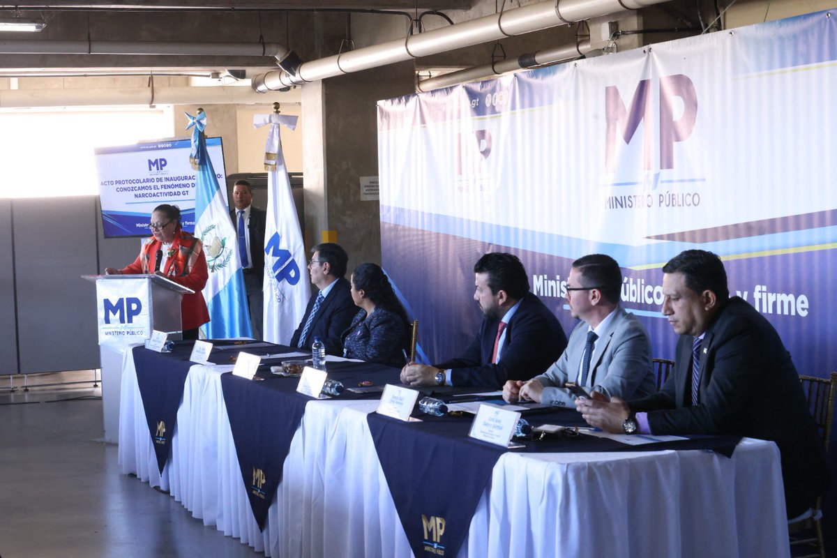 María Consuelo Porras tweet media