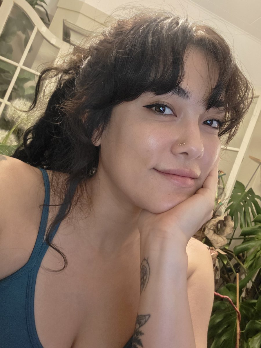 Late night Pokopia stream.😊

Twitch.tv/avagg