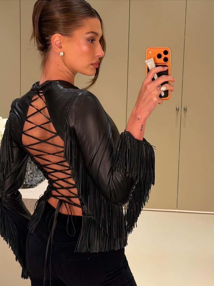 Hailey tweet media
