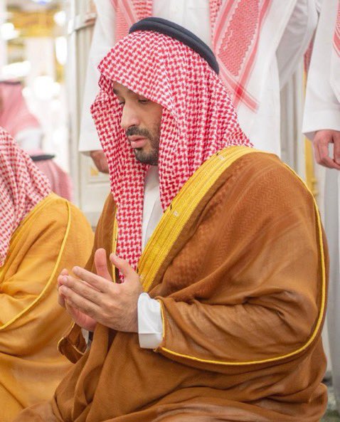 MuathAljohani's tweet photo. هذا الإمام اللي وراه أمّة محمد كلها 🇸🇦 https://t.co/jwUTLkUk1A