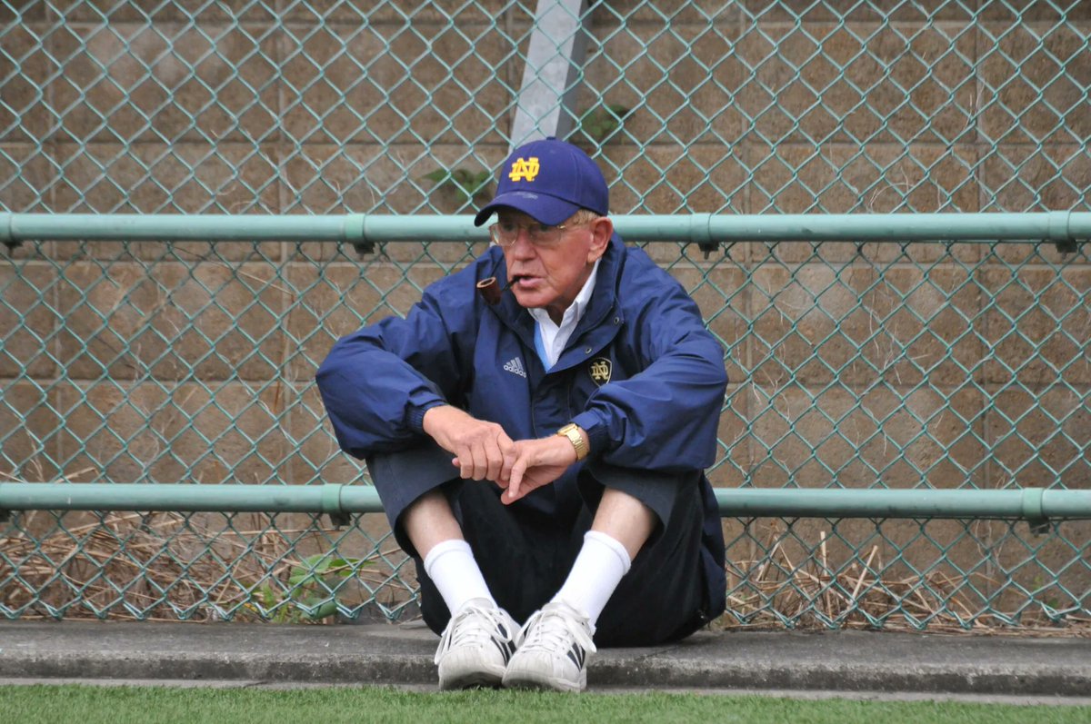 Holtz's Heroes Foundation tweet media