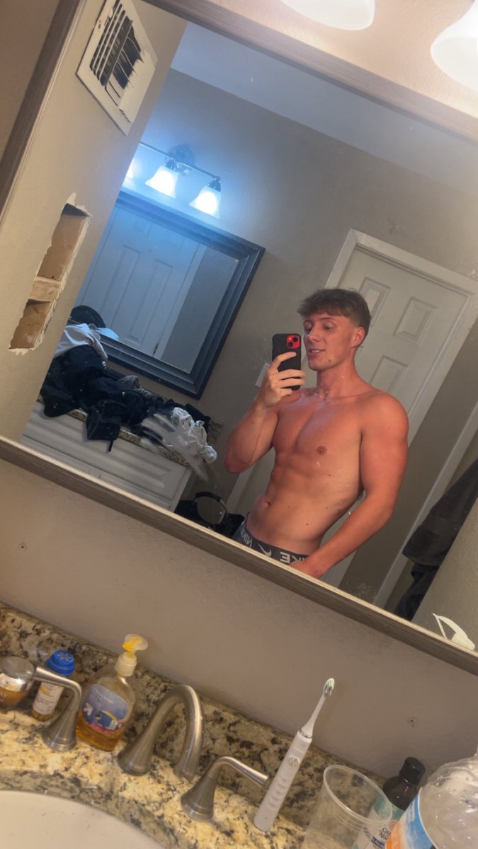 s_alpha__'s tweet photo. Which one of you fux is paying for my spring break https://t.co/WLRO6GNmkX