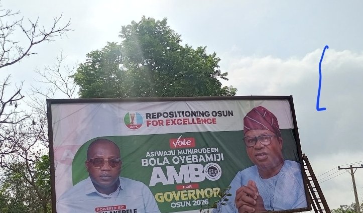 akerele_s's tweet photo. OSUN STATE NEED CHARGE OF GOVERNMENT. GOVERNOR @AMBO WILL MUCH BETTER THAN @AAdeleke_01 @_chiefagbabiaka @IpinleOsun @oso https://t.co/75WH78kssL