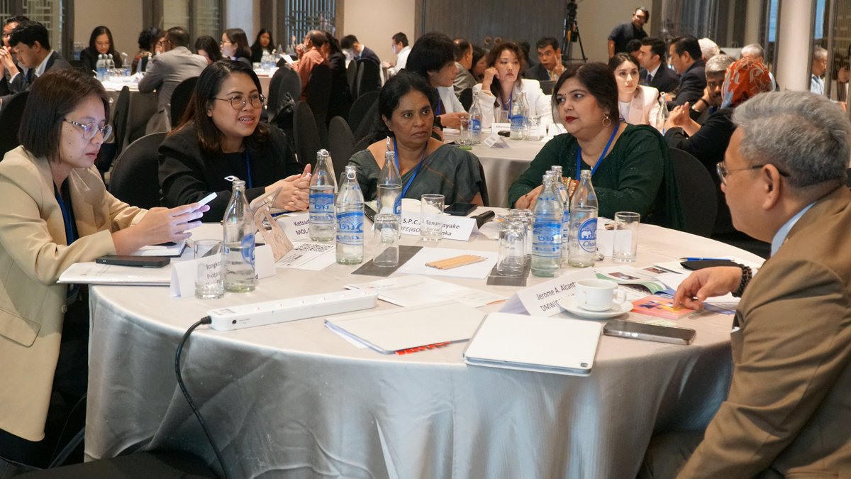 ILOAsiaPacific's tweet image. How can regional cooperation better protect #MigrantWorkers along the Asia–Japan corridor?

At an @ILO workshop in Bangkok, stakeholders Asia agreed to strengthen collaboration through AJ-PRIME, a new regional platform on migrant workers’ rights, protection and remedy.