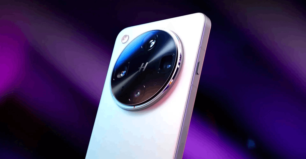 thePandaily's tweet image. 📱📈  #AI-driven memory shortages are pushing smartphone prices higher as @oppo joins Chinese brands raising device prices amid surging chip costs. #Smartphones #Semiconductors