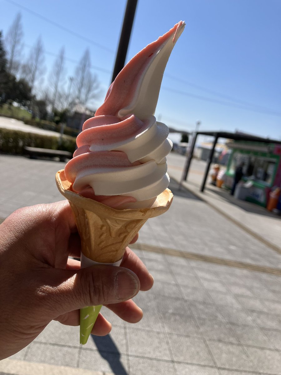 トレ tweet media