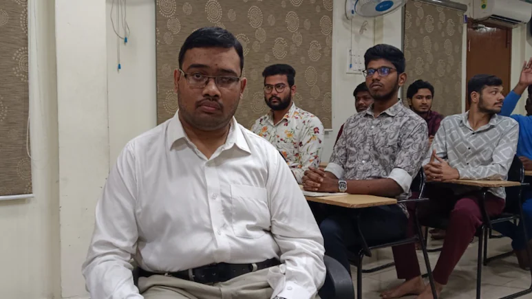 ndtveducation's tweet image. "Disability Doesn't Matter, It's All About Mindset": Coimbatore Man Cracks UPSC In 1st Attempt
ndtv.com/education/phys…

#UPSC2025