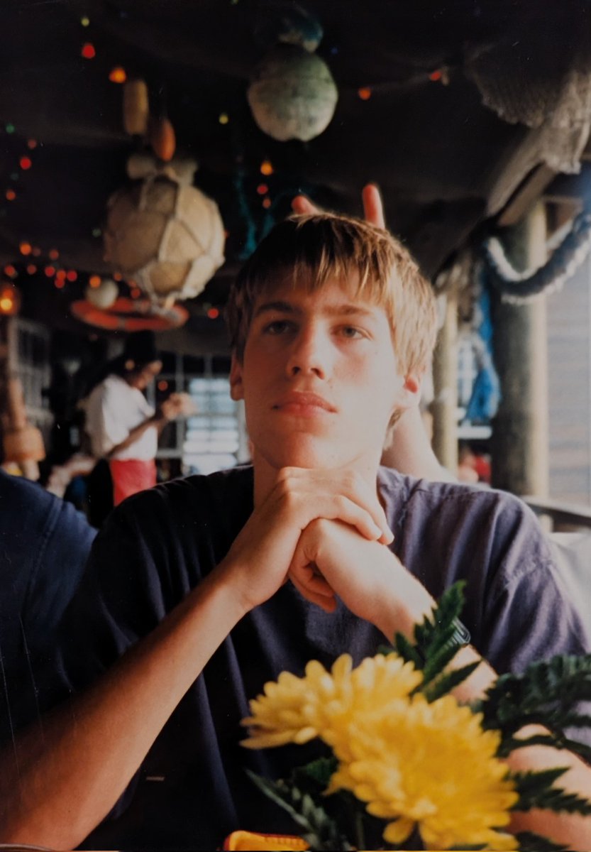 Alt Silliness tweet media