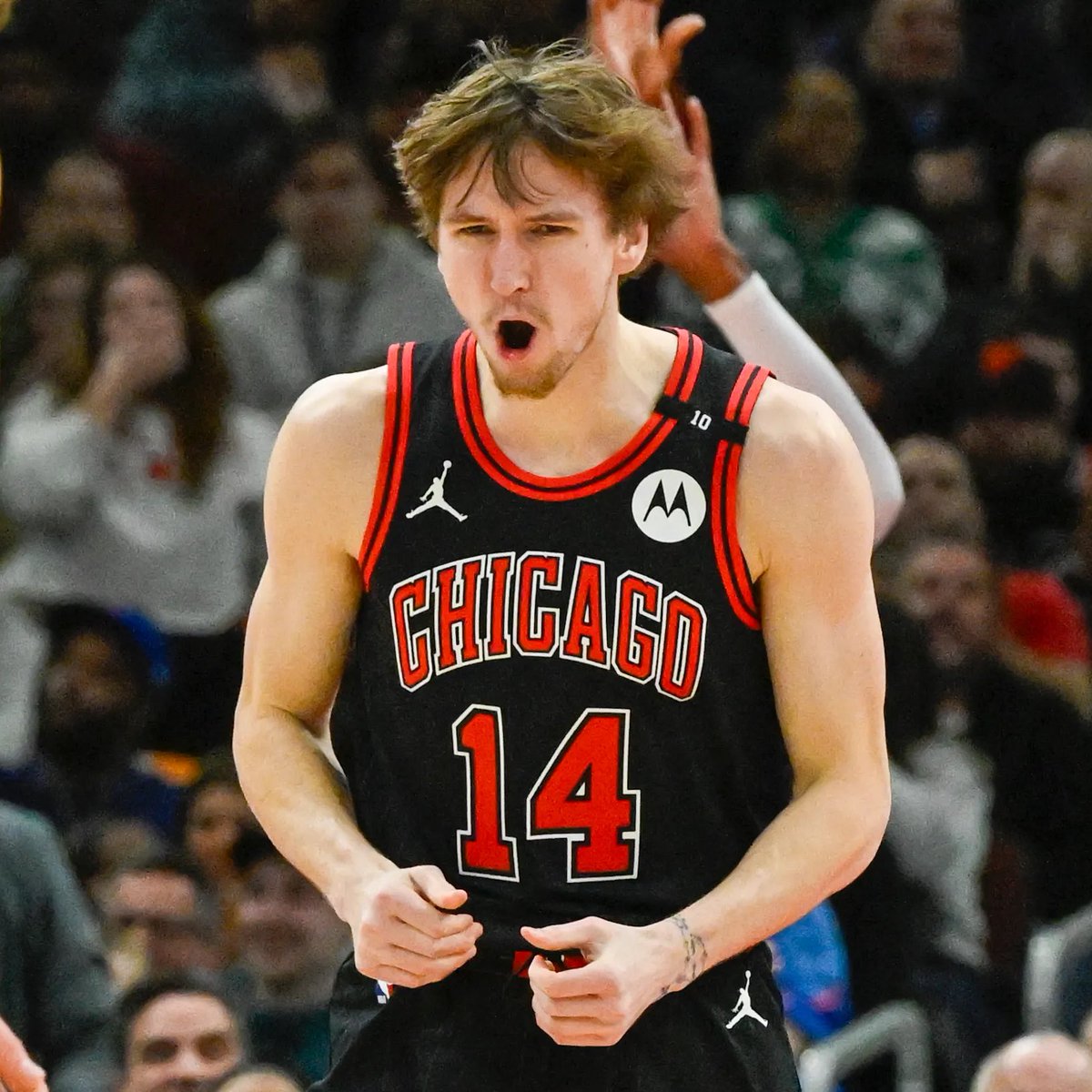 Matas Buzelis tonight:

41 points
5 rebounds
5 threes
2 steals
2 blocks
16/28 FG

He’s going to be a star.