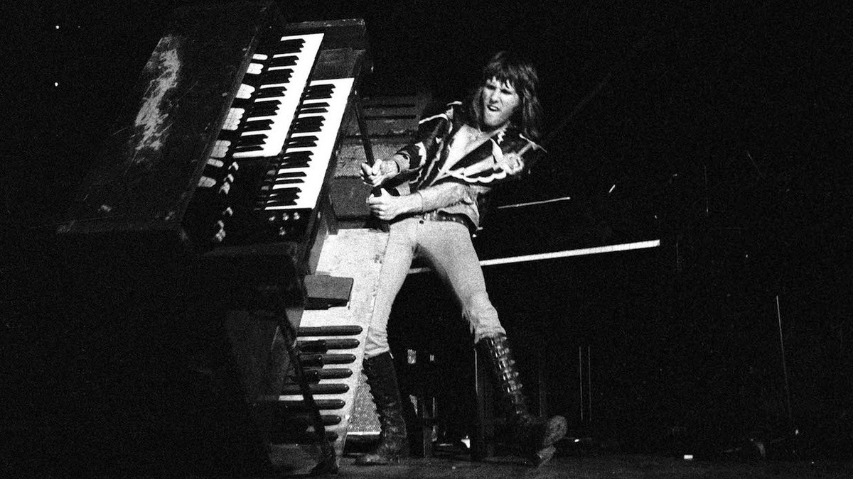 ivannieblas's tweet photo. Dos arreglos en modo Progre, con el difunto KEITH EMERSON y THE NICE; y un estreno de SATRIANI/VAI, ai nomás cualquier cosa #NosotrosLosProgres #TeamConan #ProgresPeroHonrados #ELPMeParteEnDosMen #ElOráculoDelRawk https://t.co/esQ20VRc2P
