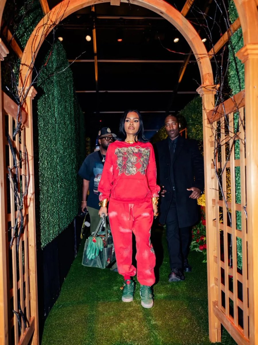 Secret Sauce tweet media