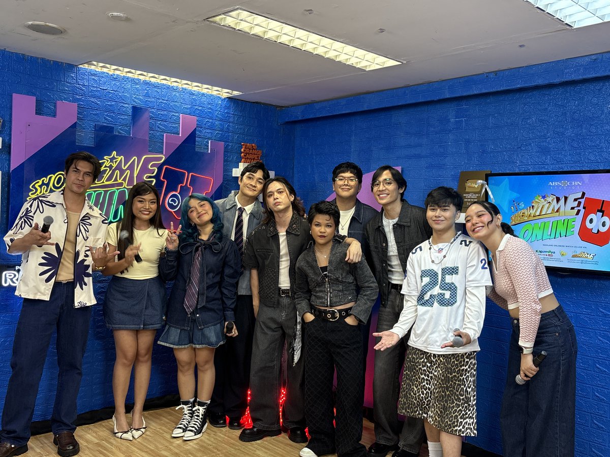 It's Showtime tweet media