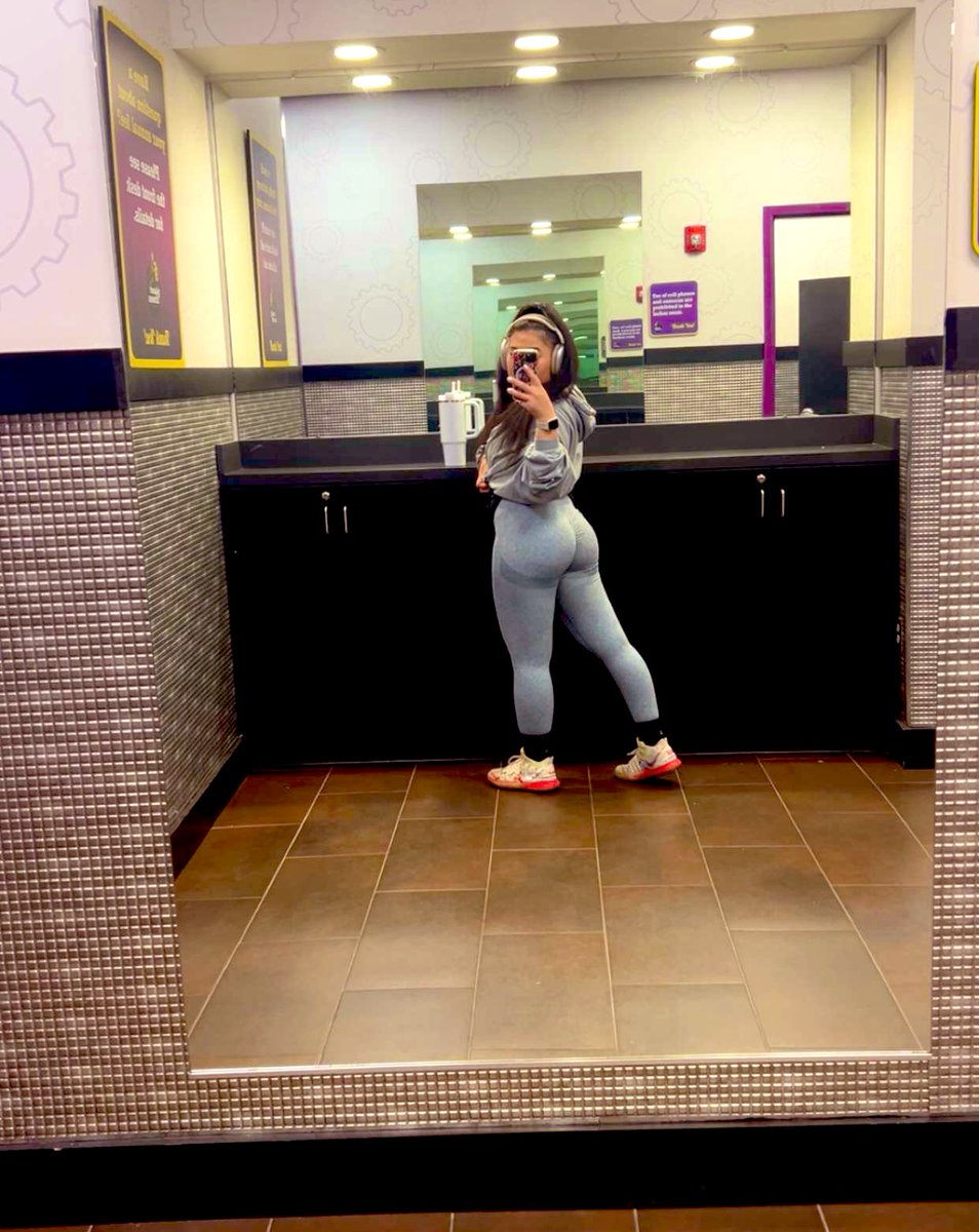 LINLOHVIBE 🔜 ATL DH tweet media