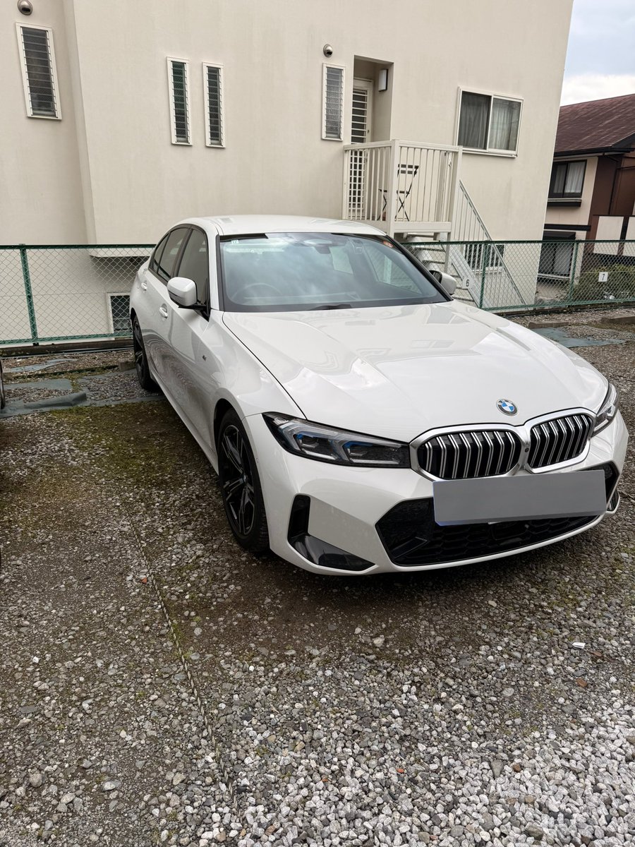 Taro_runner's tweet photo. BMWをJネットレンタカーで借りてきた
グレードは318i
控えめに言って最高です👍
夜走りいくの楽しみ😊

借りてみたい人はぜひぜひ https://t.co/285sJuG3mT