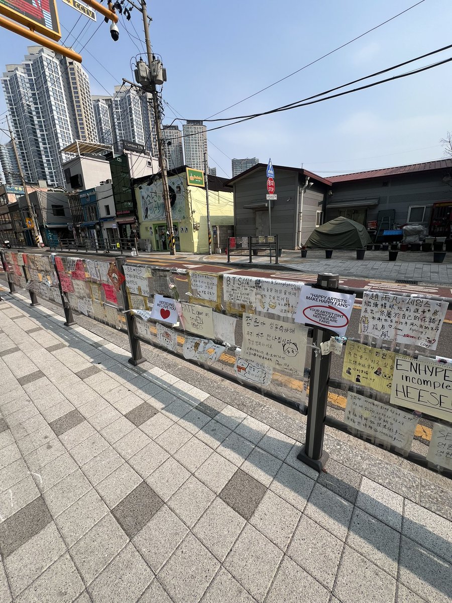 ❤︎ ⁷ tweet media