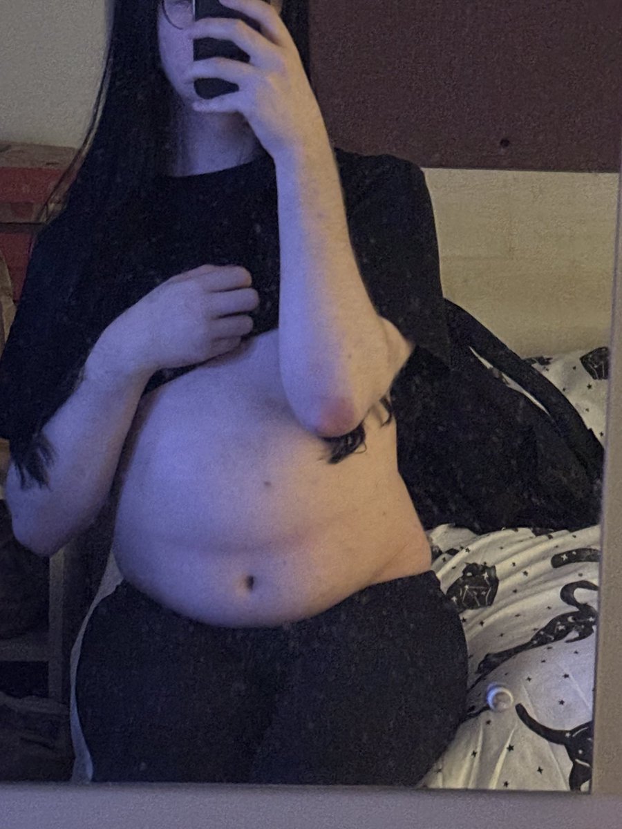 emilia 🏳️‍⚧️ tweet media