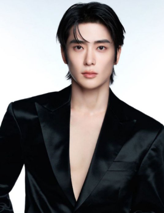 iphone 17 PROMAX silver 2 TB, cash❌
luxury villa in Cheongdam-dong, CASH✅