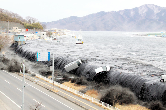 世間はこの事件を風化さてはならない tweet media