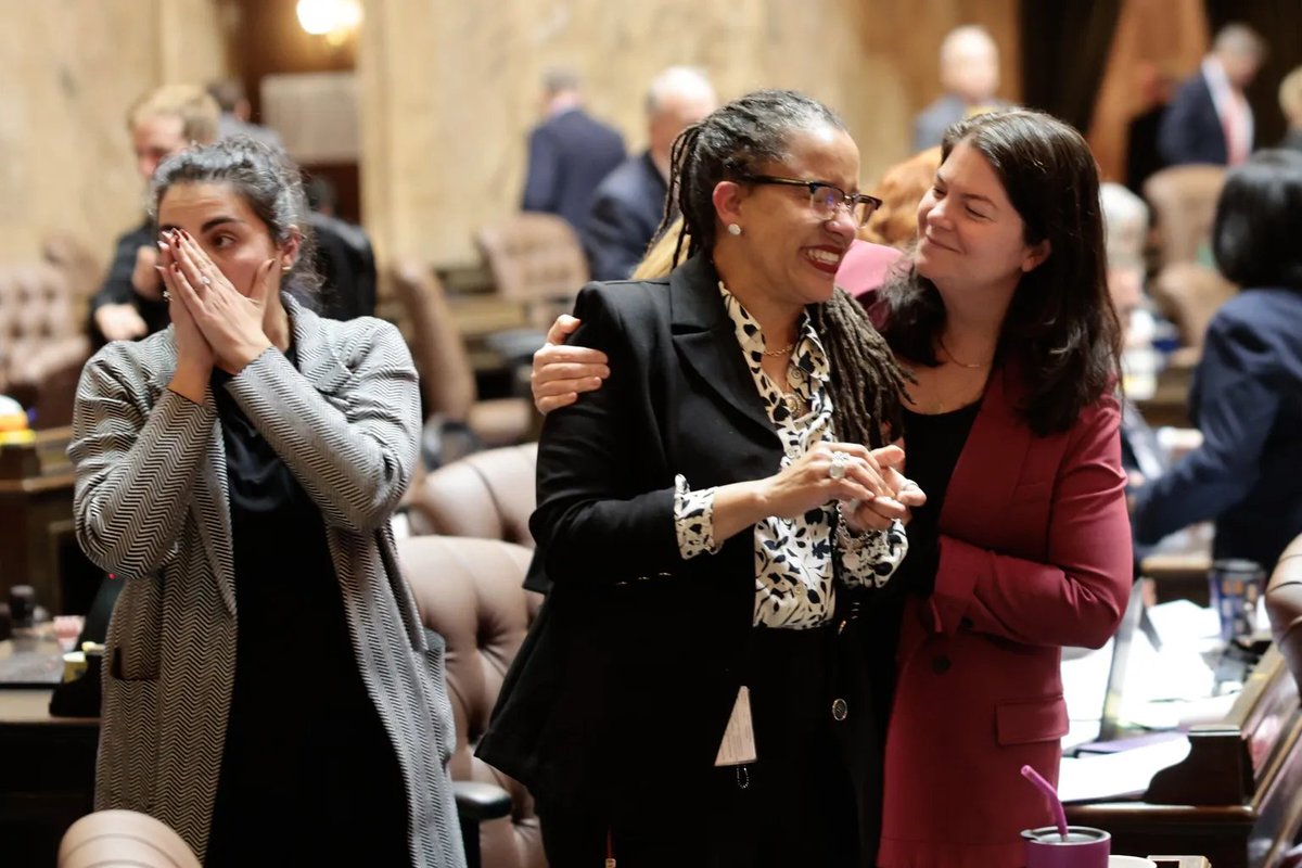 AutismCapital's tweet image. 🚨BREAKING: Washington State passes their first ever income tax. Incomes over $1M/year will be taxed at 9.9%. Married couples share A SINGLE $1M exemption, so if combined incomes are more than $1M, you're getting taxed. This will obviously eventually extend beyond millionaires.