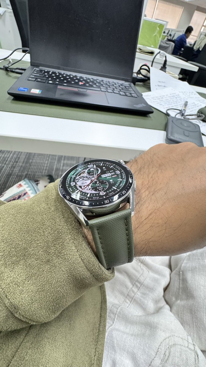 fazzarinaldi's tweet photo. Udah tahunan nyari barang warna hijau yang worth, ini beberapa yang OP
1. Magnetic Wallet : https://t.co/IPR6t9rYxW
2. Sailcloth Strap Quick Release : https://t.co/fulpffpBPn
3. iCoreX Airpods Pro Case : https://t.co/BWxKrtwiZg
4. Uneed premium mousepad : https://t.co/VCZG1UbcZ0 https://t.co/luo9qeqLE3