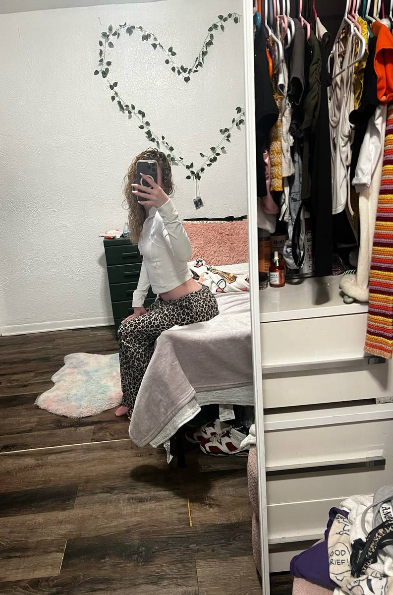 alyssa 😘 tweet media