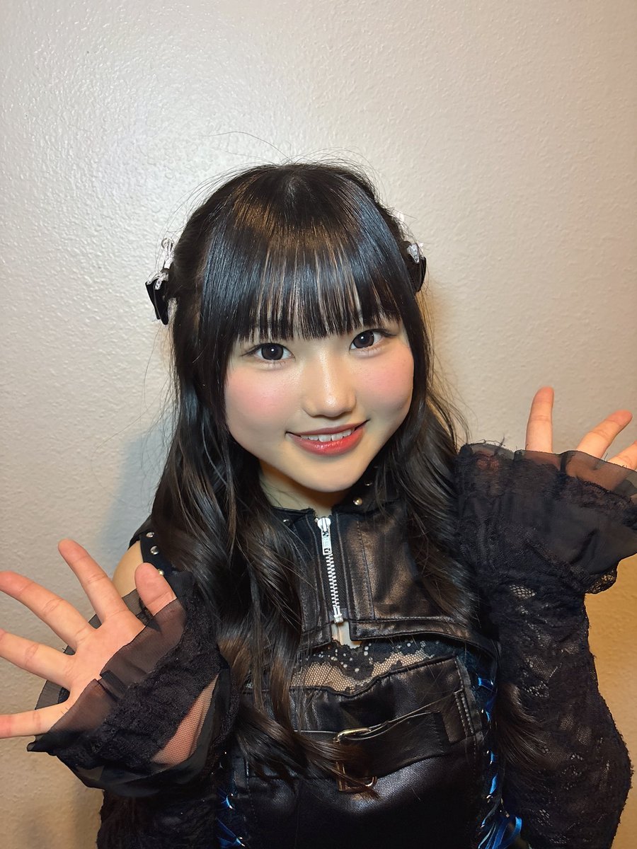 るのん🪇🍯 tweet media