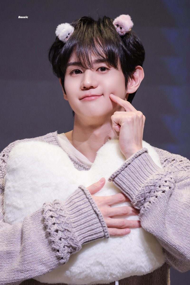 𝑩𝑨𝑺𝑺𝑰𝑪 tweet media