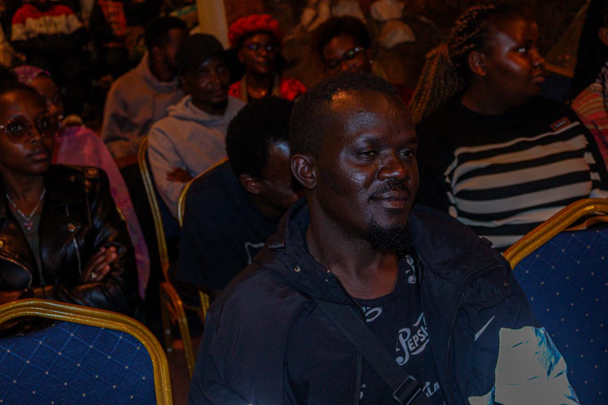 MuemAction Post tweet media