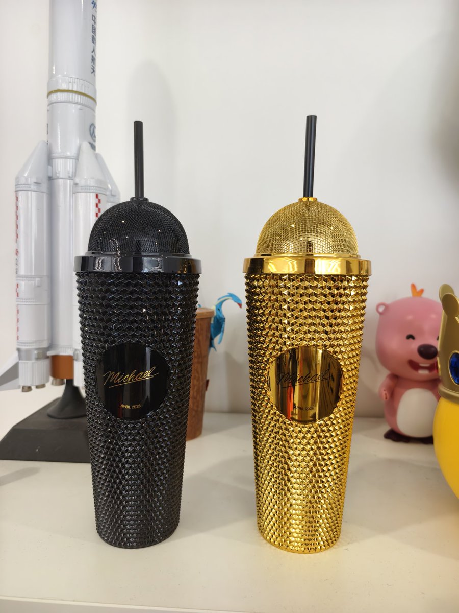 mkgenie's tweet photo. A look at the exclusive #MichaelMovie merchandise cups which will be available in Chinese cinemas. https://t.co/P9AwYVL05S