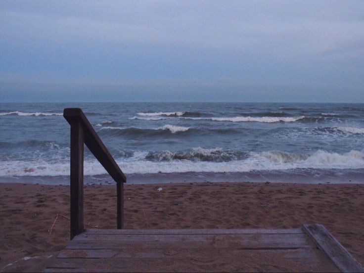 “Ne de olsa ruhlar da denizler gibidir; derinlik ancak derinliklere yanıt verir.”