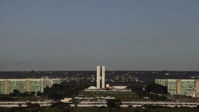 Meio/Ideia: 44% dizem que impeachment no STF eleva chance de voto ao Senado

Leia mais: cnnbr.app/short/c4030953…