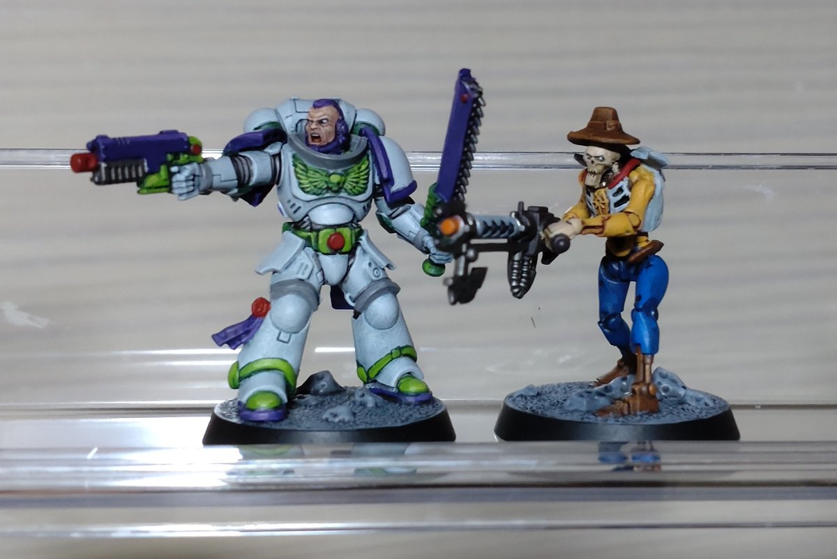 ダレカ tweet media