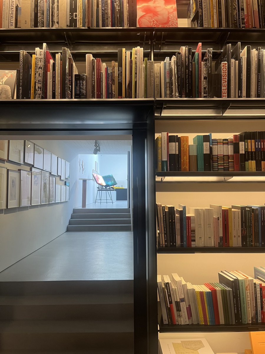 Jorge Carrión tweet media