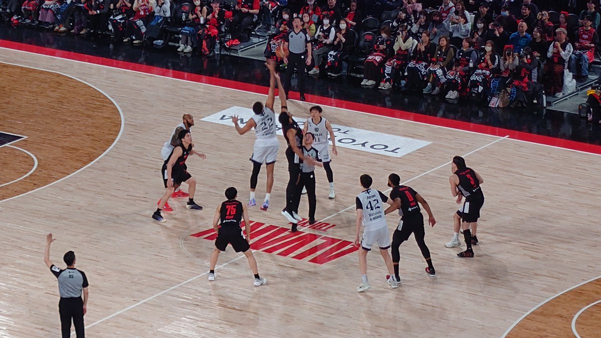 めんま tweet media