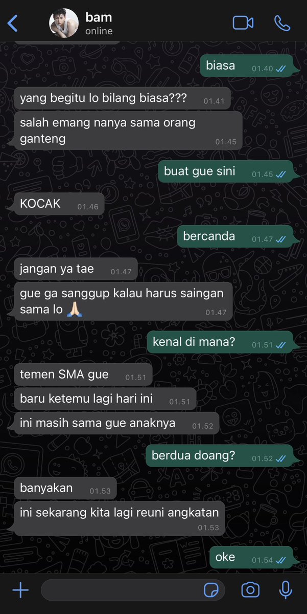 willowstory9597's tweet photo. taekook twotweets au (vkook) — 𝐦𝐚𝐬𝐚 𝐥𝐚𝐥𝐮 𝐲𝐚𝐧𝐠 𝐛𝐞𝐥𝐮𝐦 𝐬𝐞𝐥𝐞𝐬𝐚𝐢 

1. umpan yang tidak disengaja https://t.co/ghEkDd6jAA