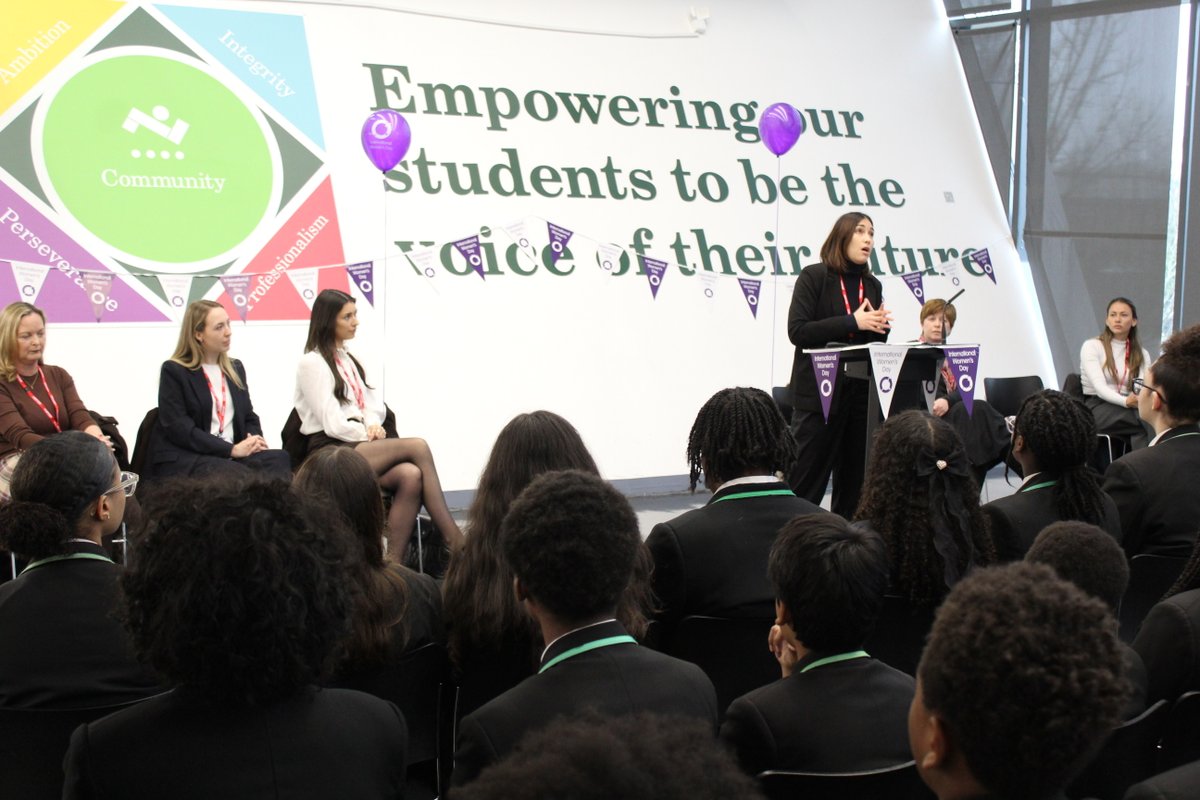 Ark Evelyn Grace Academy tweet media