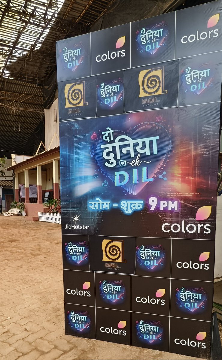 9 pm Mon - Friday on colors ...