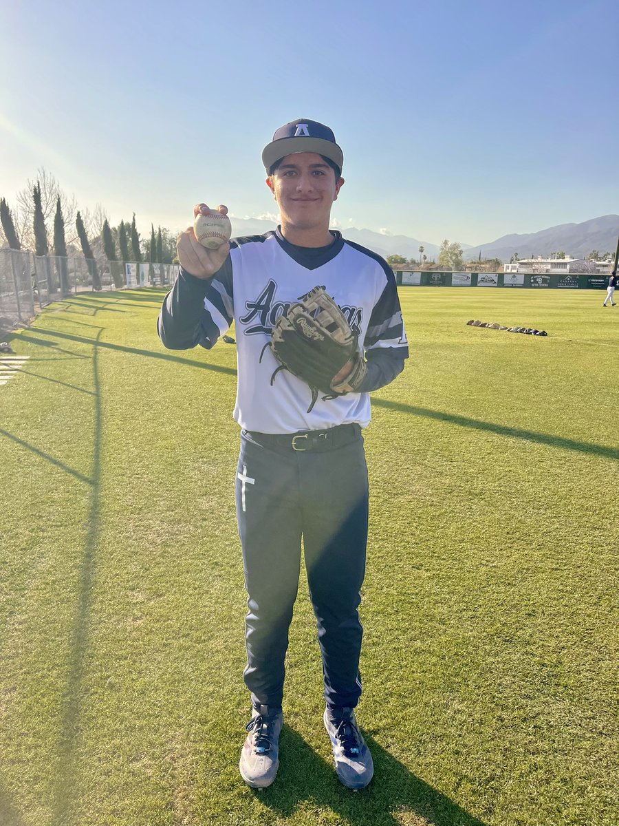 John Berumen™ tweet media