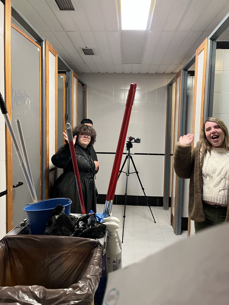 Título Propio TAEC UMA tweet media