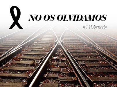 Delmoplus's tweet photo. Por los que allí quedaron, 
 y por los que allí estuvimos. https://t.co/ya10v1M5ZN